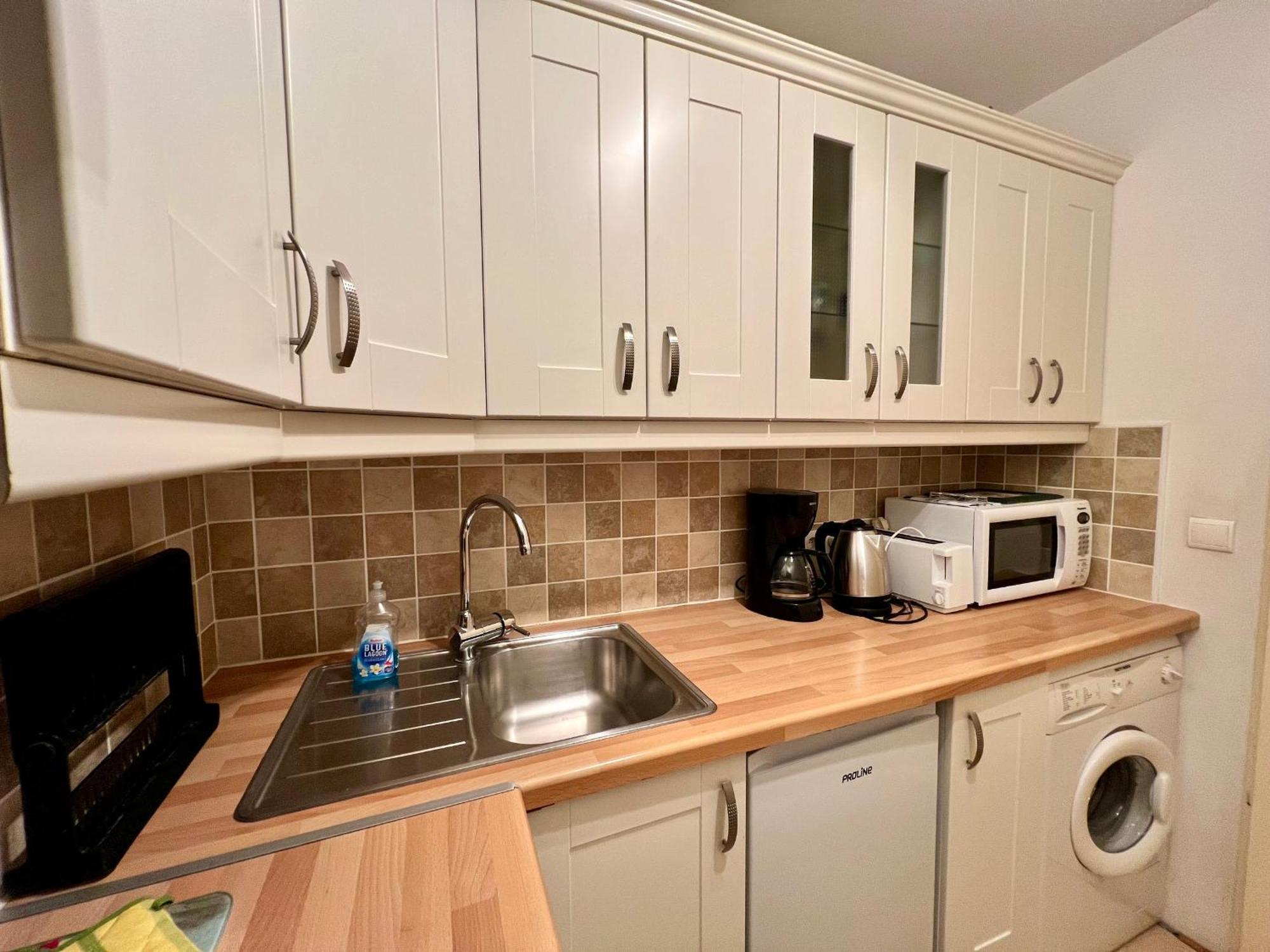 T2 A Arcachon, Proche Et Centre, Parking Prive, Tv, Wifi, Terrasse - Fr-1-319-506 * Arcachon