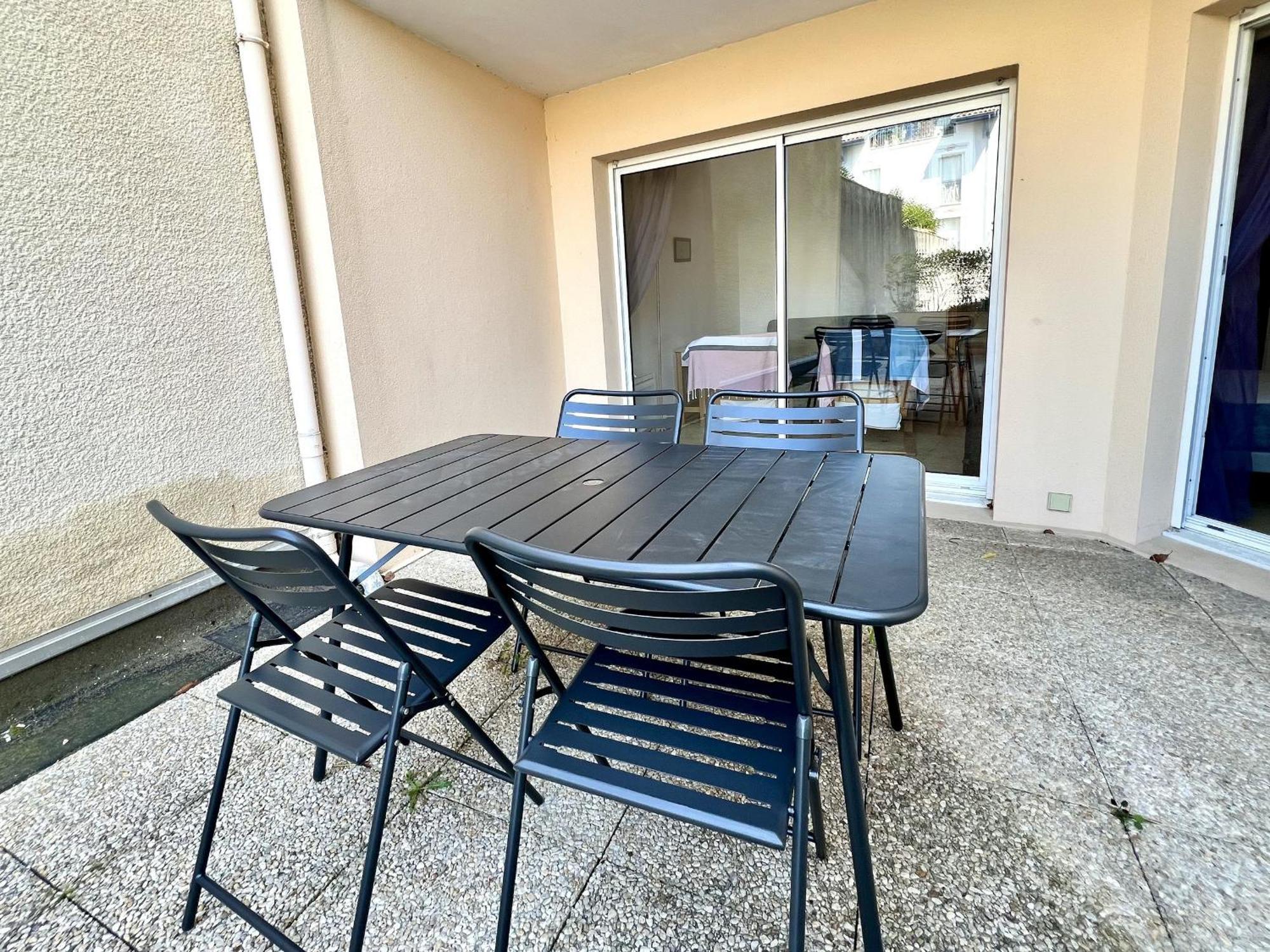 Apartment T2 A Arcachon, Proche Et Centre, Parking Prive, Tv, Wifi, Terrasse - Fr-1-319-506 Arcachon